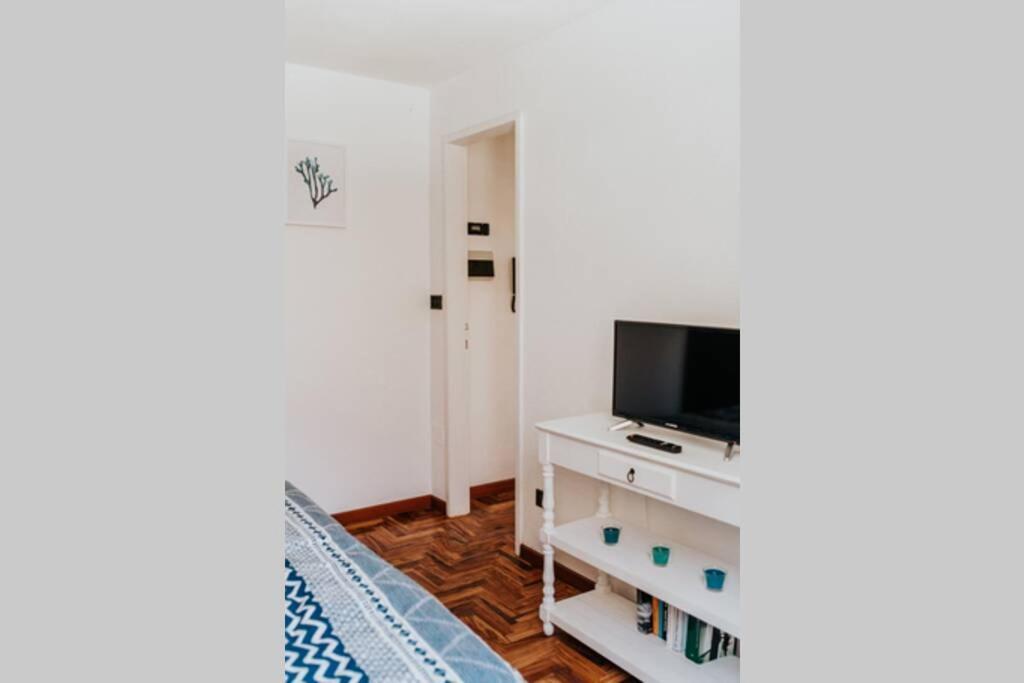 Villa La Vivagna - Casa Vista Mare Tra Gli Ulivi Leivi Exterior foto