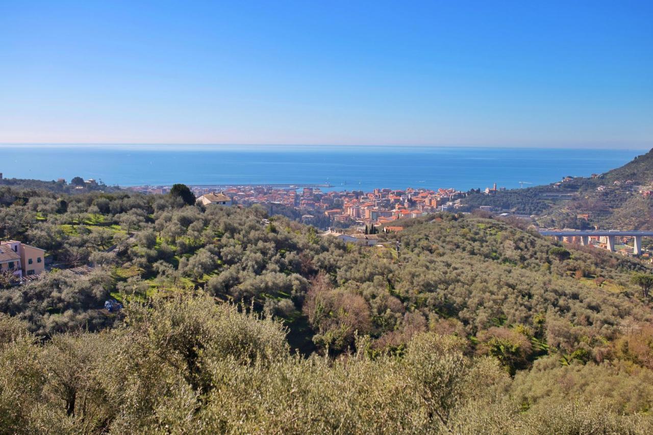 Villa La Vivagna - Casa Vista Mare Tra Gli Ulivi Leivi Exterior foto